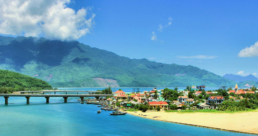 Vietnam Tour